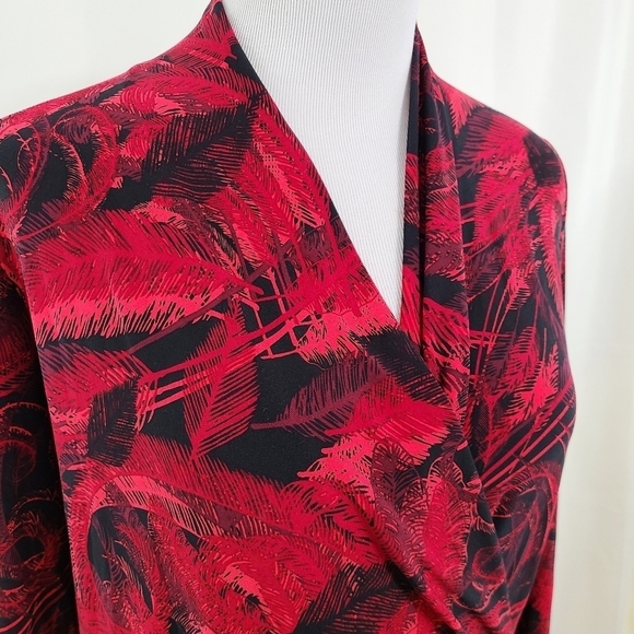 Norma Kamali red feather print wrap dress V-neck Designer Women's size large - Picture 4 of 6